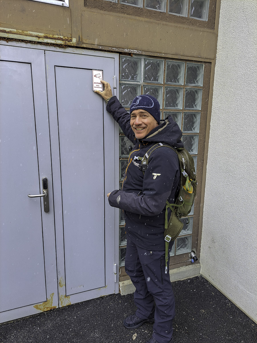 Spoiler Zermatt Station Geocache