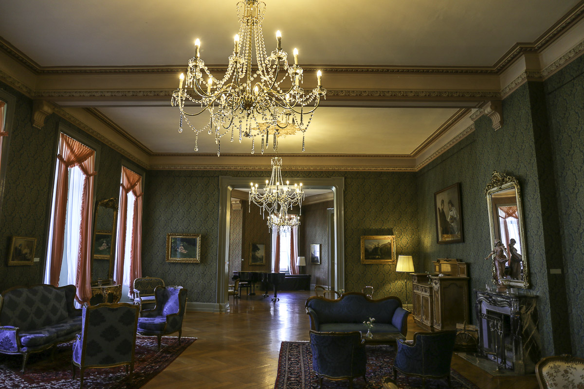 Giessbach Grand Hotel inside